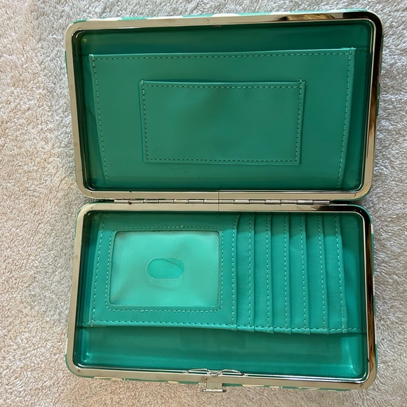 Wallet - Picture 2 of 2